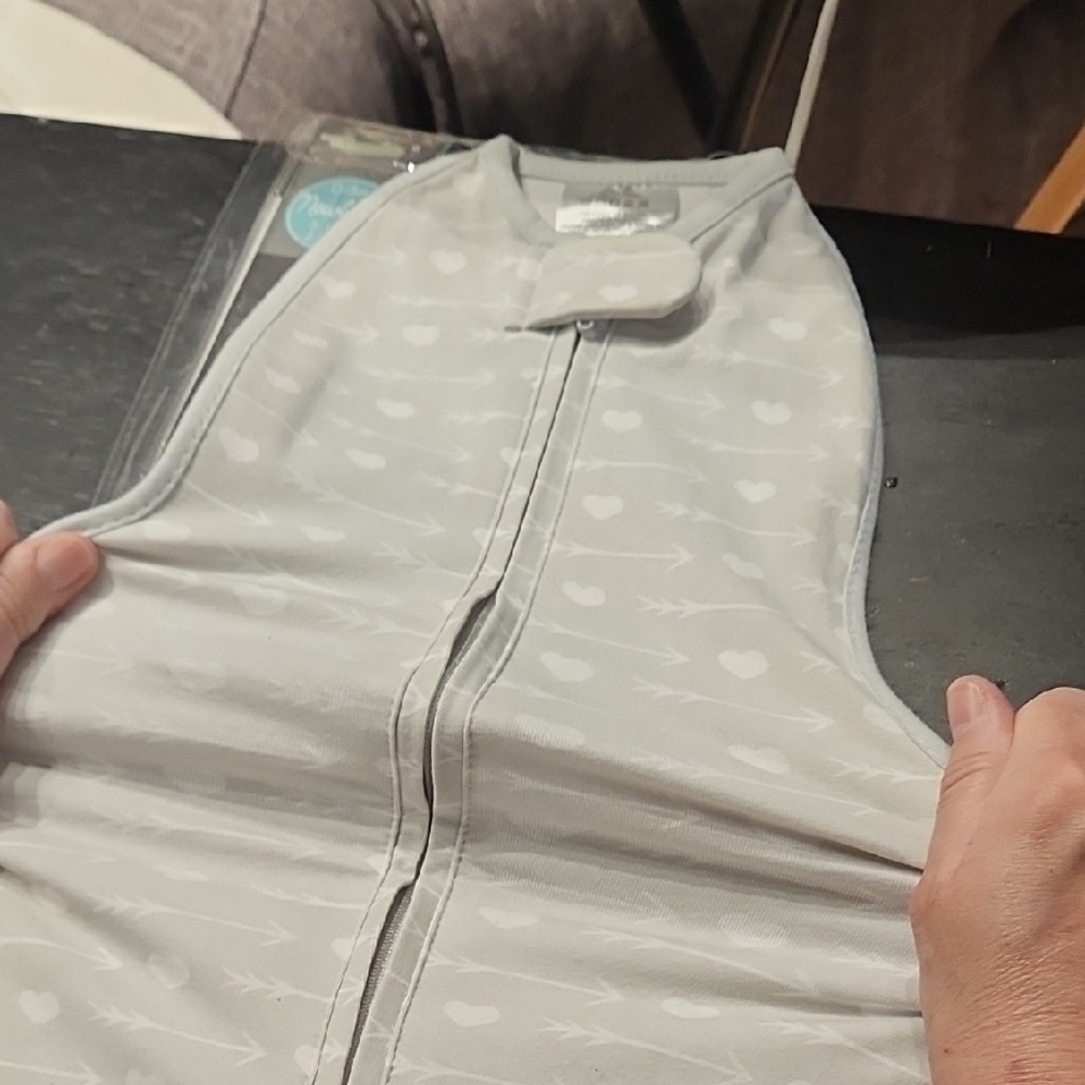 Gray Baby Swaddle with Heart Pattern - Picture 8 of 8